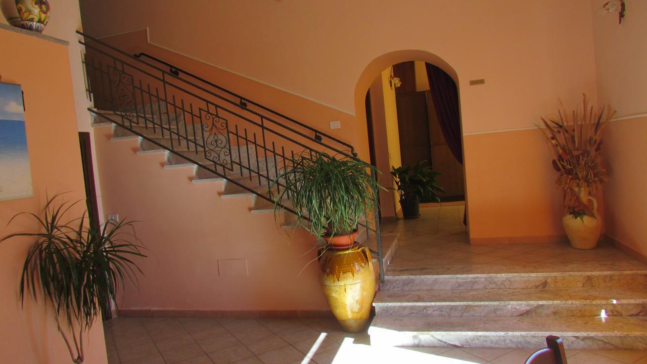 Hotel Al Palazzetto Set Fair Summonte Екстериор снимка